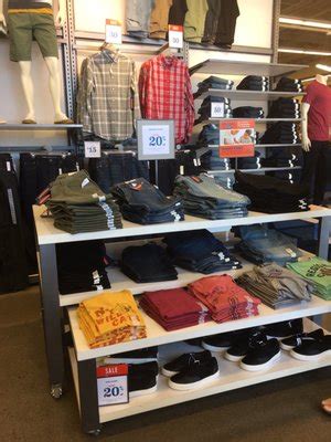 Old Navy Turlock Mens Clothing