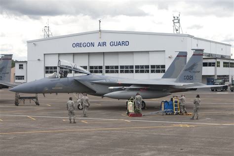 Oregon Air National Guard members in formation