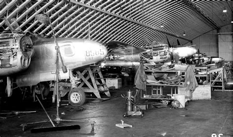 P-38 Lightning Maintenance