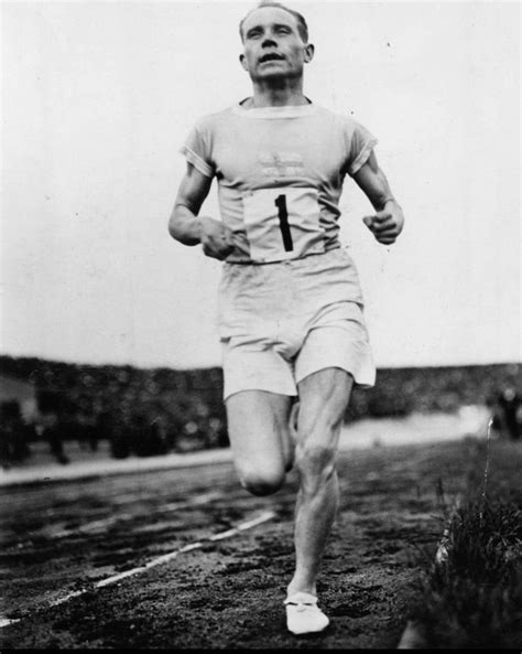 Paavo Nurmi two-mile world record