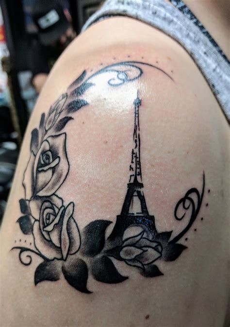 Paris tattoo community