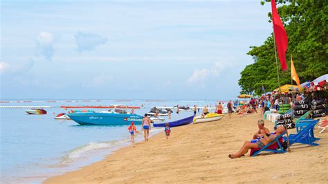 Pattaya beach scene