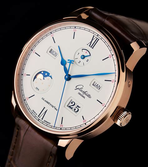 Perpetual Calendar Wristwatch