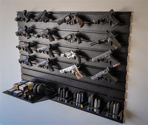 Pistol storage