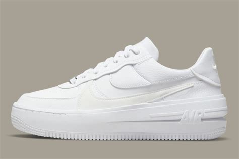 Platform Air Force 1 with dress