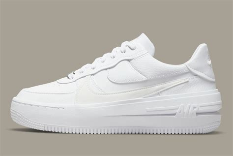 Platform Air Force 1 Sneakers