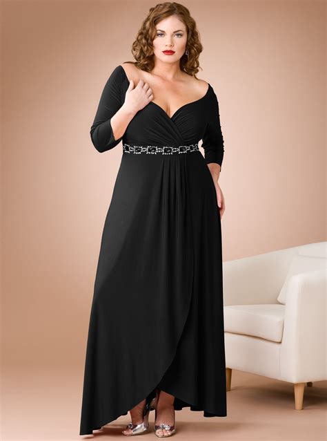 Plus-size formal dress