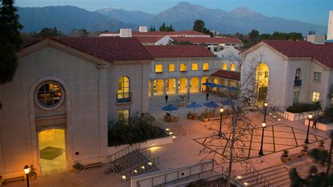 Pomona College Community