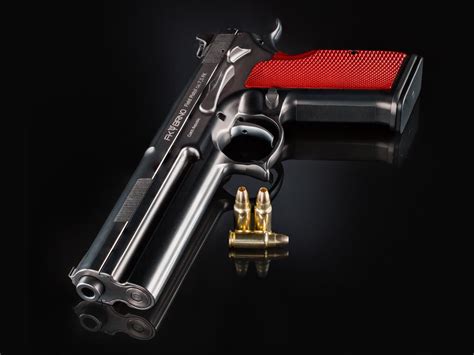 Powerful Semi Auto Handguns for Self Defense