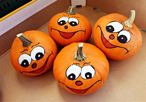 Pumpkin decorating ideas