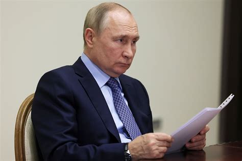 Putin's Parkinson's Disease Rumors