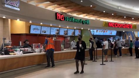 Reagan National Airport Food Court