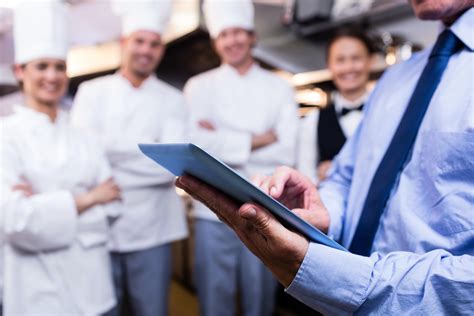 Restaurant Manager: Overseeing Restaurant Operations