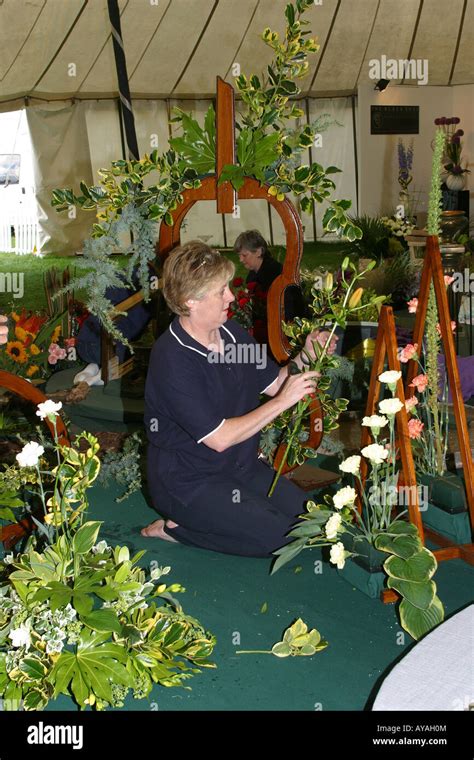 RHS Flower Arranging