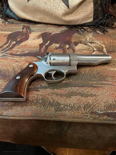 Ruger Redhawk 357 Target Shooting