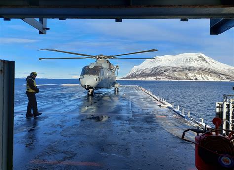 Russian naval vessels near the Arctic Circle