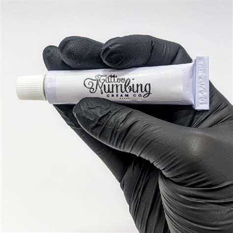 Samnyte Tattoo Numbing Cream Application