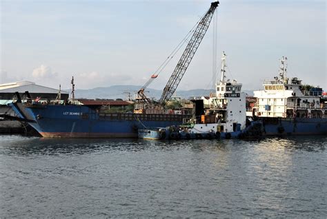 Image of sea mine damage