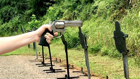 Self-Defense with 500 Revolver