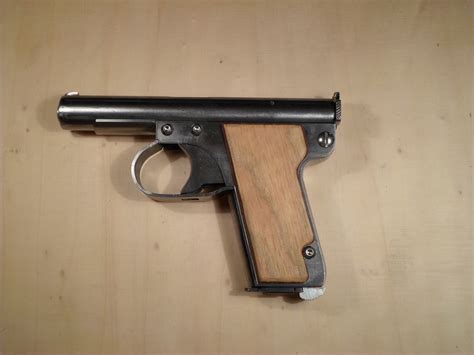 Semi-Automatic Pistol Design