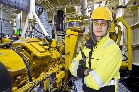 Ship engineer training