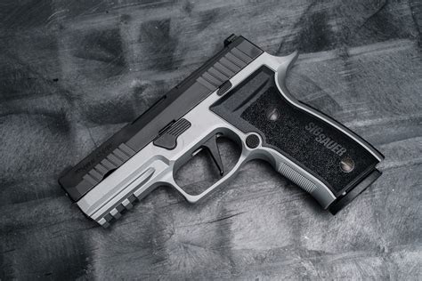 Sig Sauer P320 Carry Benefits