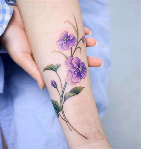 Significance of violet in tattoo art