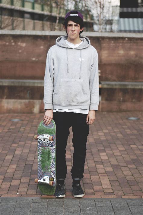 Skater in Navy Blue Vans