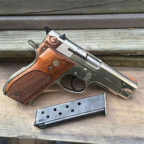 Smith and Wesson 39-2 Design Elements