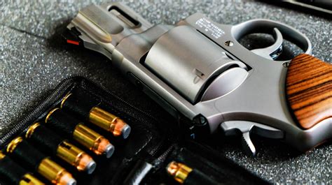 Smith and Wesson 642 concealed carry