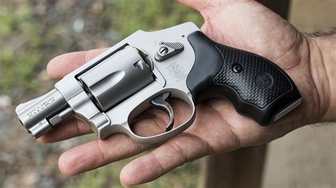 Smith and Wesson 642 self-defense