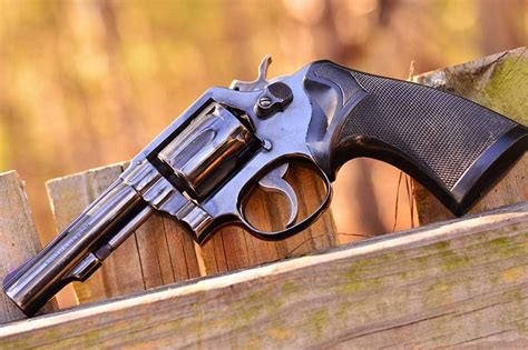 Smith & Wesson 10-10 Review