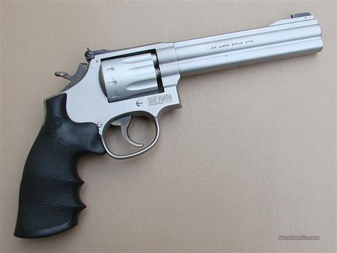 Smith & Wesson 10-10 Shooting