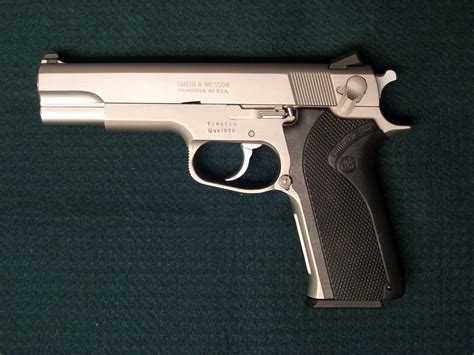 Smith & Wesson 1006 Collectibility