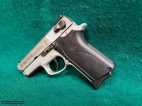 Smith & Wesson 3913 image 4