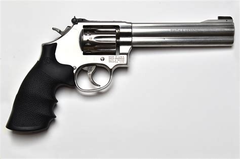 Smith & Wesson 617 Gallery Image 10