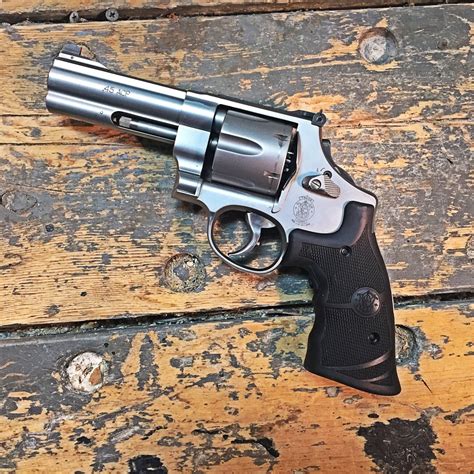 Smith & Wesson 625 Revolver