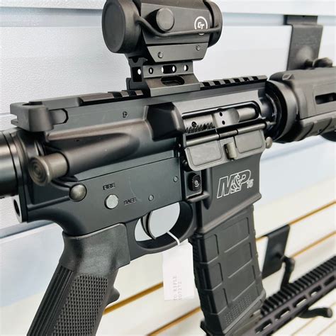 Smith & Wesson AR-15 Ratings