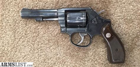 Smith and Wesson M10 Usage