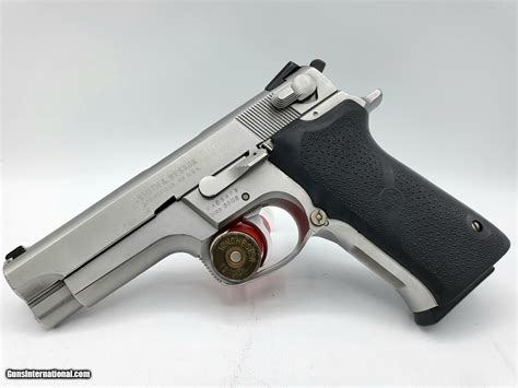 Smith & Wesson Model 5906 Slide