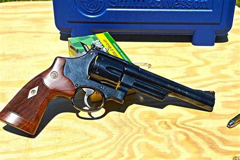 Smith & Wesson Model 41 Magnum Gallery 4