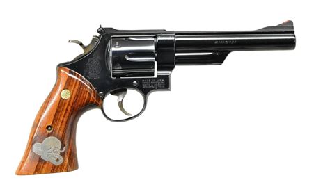 Smith & Wesson Model 57 Revolver Shooting