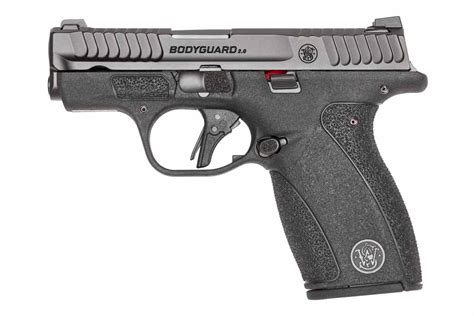 Smith & Wesson M&P pistol