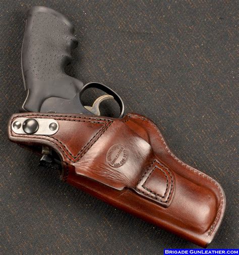 Smith & Wesson Revolver Holsters