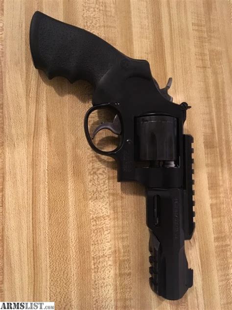 Smith & Wesson TTR8 8-Shot