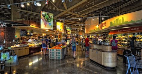 Specialty food shops at Navy Pier