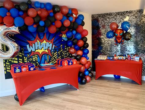 Spiderman party decorations