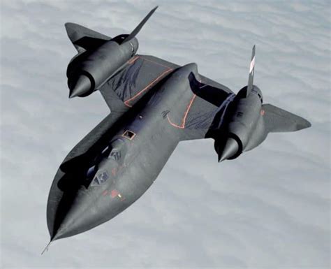 SR-71 Blackbird specs