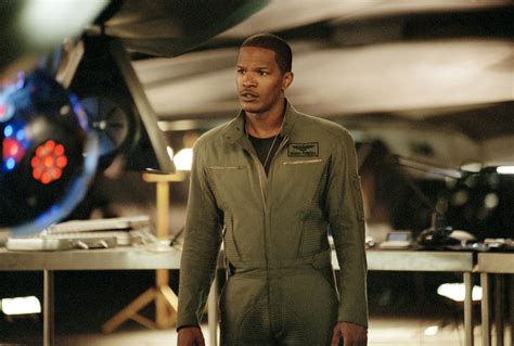 Jamie Foxx in Stealth 2005