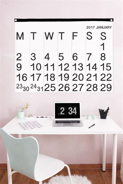 Customizing Stendig Calendar